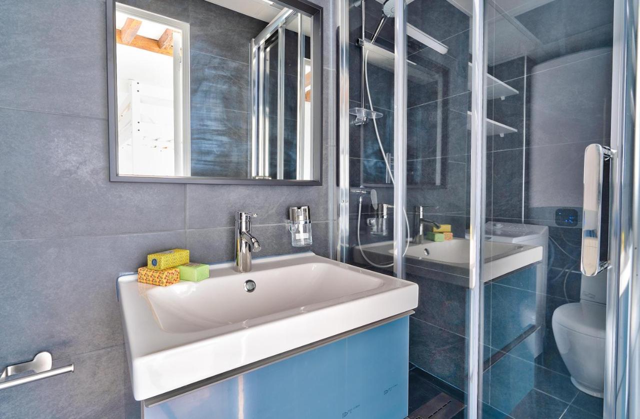 Stylish Mezzanine Studio In The Heart Of Paris 3F Buitenkant foto