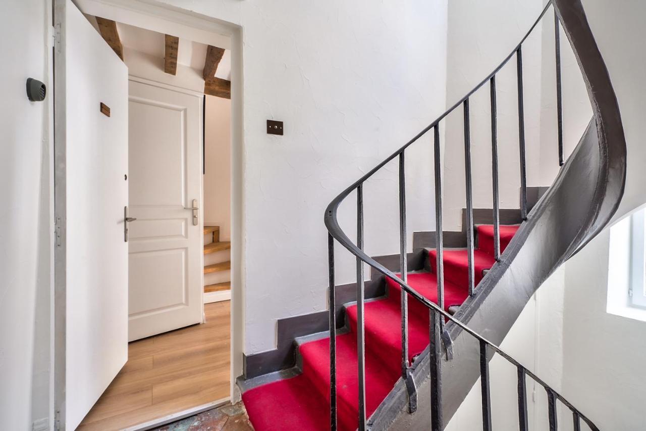 Stylish Mezzanine Studio In The Heart Of Paris 3F Buitenkant foto